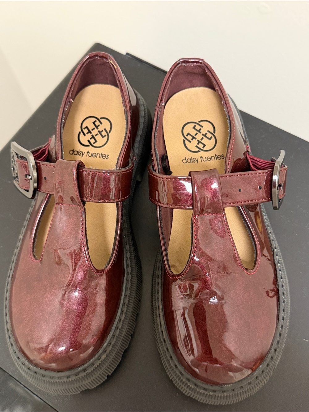Daisy Fuentes Girls' Shiny Burgundy T-Strap Mary Janes - Picture 1 of 4